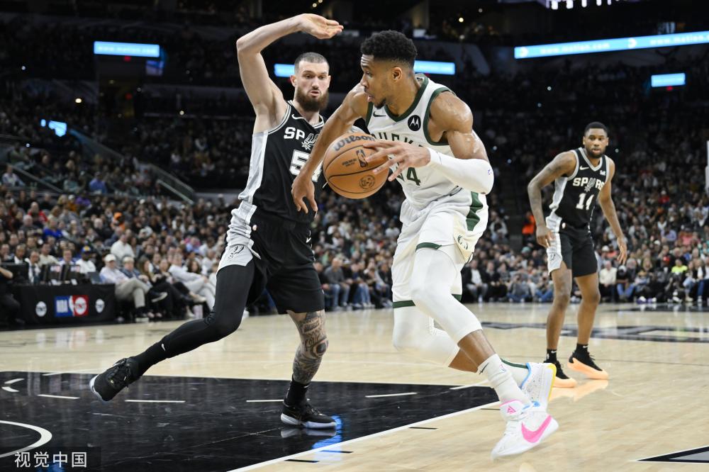 皇马的后防 皇马的后防